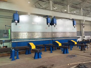 800T/6000mm 구부리는 강철 플레이트를 가진 전기 유압 CNC 세로로 연결되는 압박 브레이크