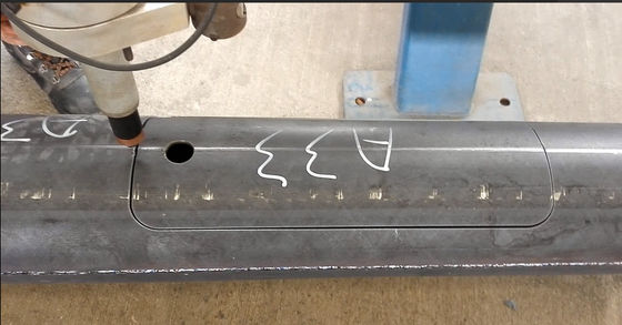CNC 레이저 라이트 폴 도어 절단 기계 모델 LDC-350/2000