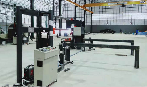 CNC 레이저 라이트 폴 도어 절단 기계 모델 LDC-350/2000
