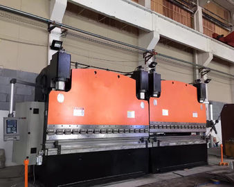 2-WE320T/3200 CNC 직렬 프레스 브레이크는 전기 유압 서보 시스템으로 기계화합니다