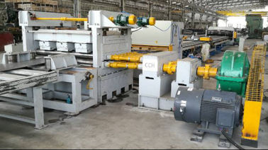 800 - 1600mm Q235A 열간압연 온화한 강철 코일은 길이 기계 선에 잘랐습니다